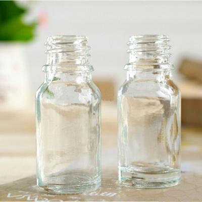 Boston Bottle With White Droppers